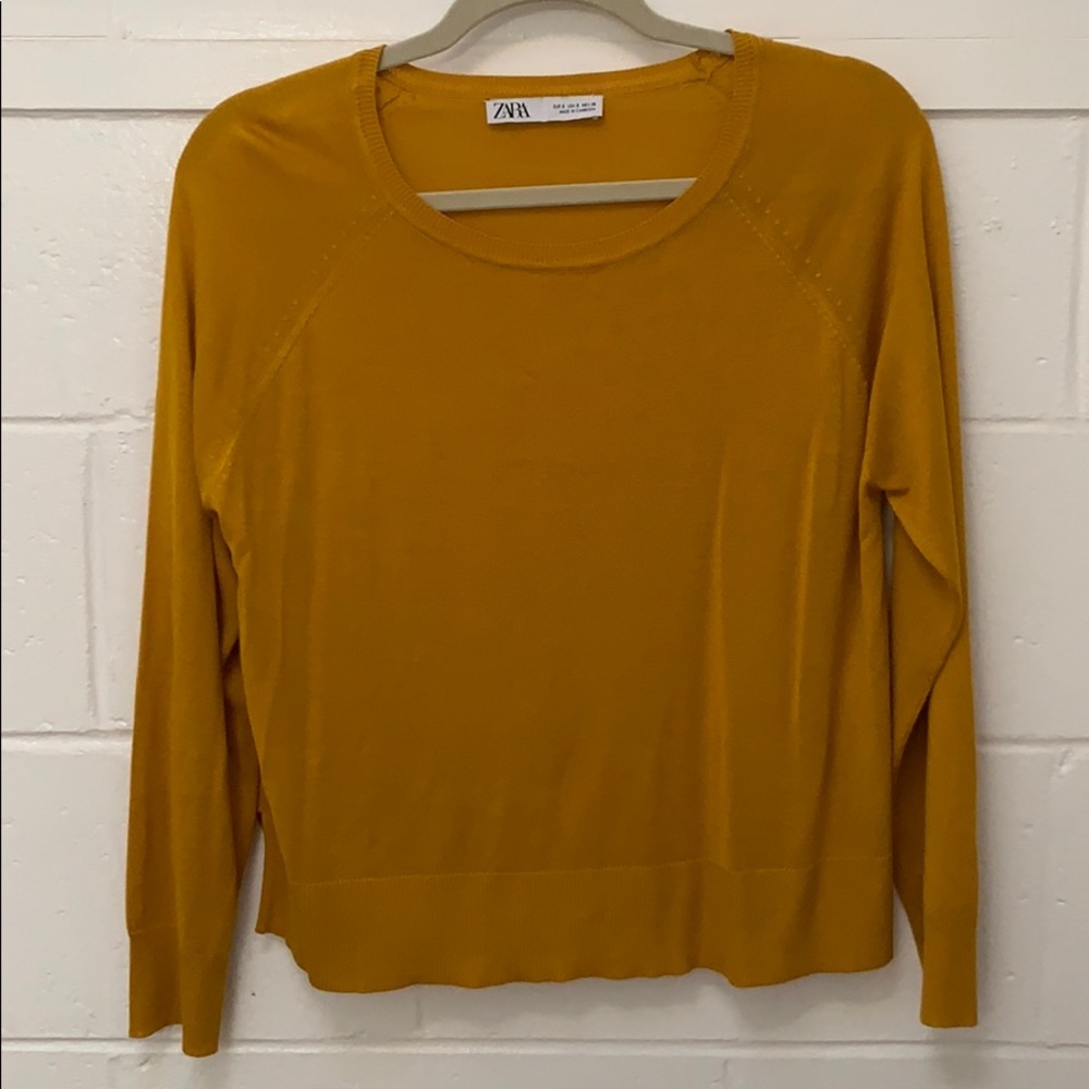 Zara mustard yellow knit top size Small